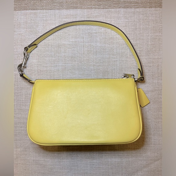 NWT Coach Nolita 19 Wristlet Purse - Picture 5 of 9